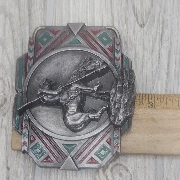 VINTAGE SISKIYOU (End Of Trail)‎ BUCKLE Lone Warrior Native American 1988 - Picture 8 of 10